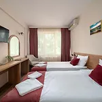 орфей Otel *