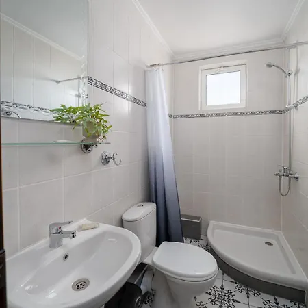 מלון орфей *