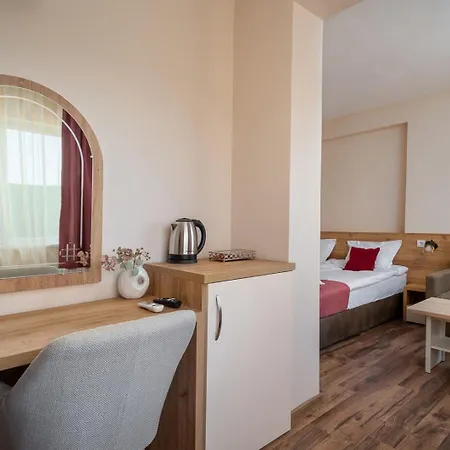орфей Hotel *