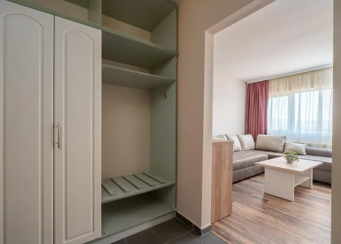 Hotel орфей Kyrdżali